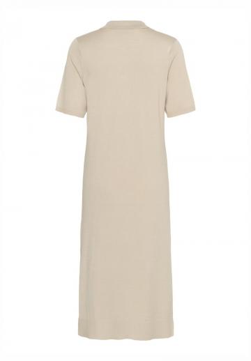 Вязаное платье