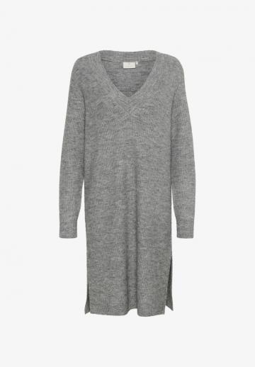 Вязаное платье