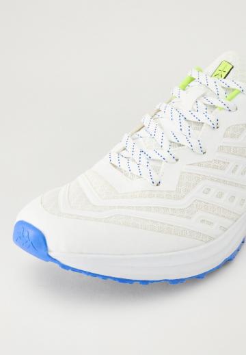 Тренировочные кроссовки