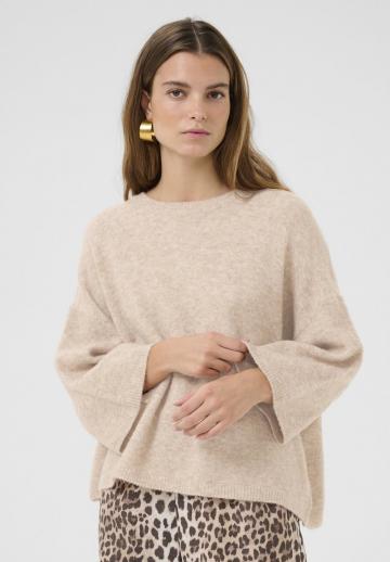 Пуловер с рукавом три четверти