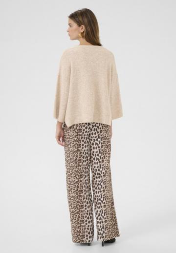 Пуловер с рукавом три четверти