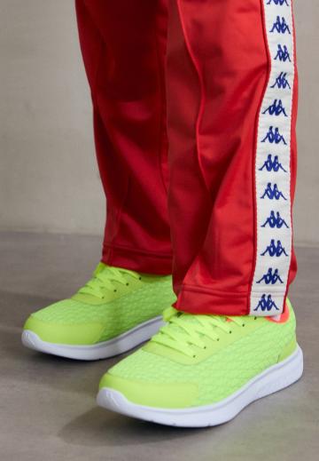 Тренировочные кроссовки