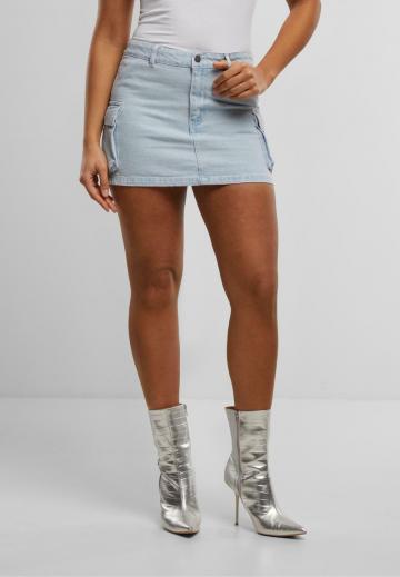 Юбка с накладными карманами