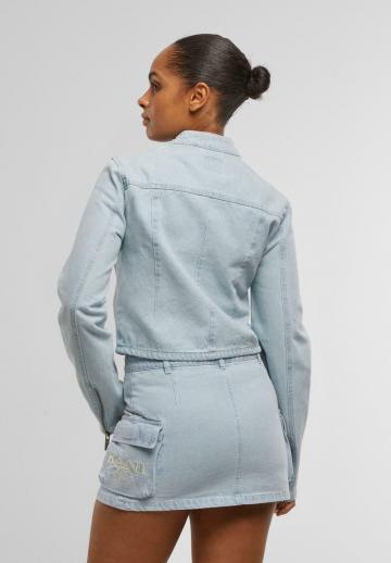 Джинсовая куртка