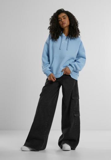 Пуловер с капюшоном