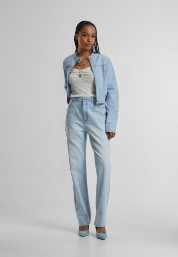 Топ на бретельках