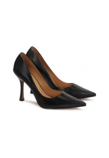 Туфли на высоком каблуке