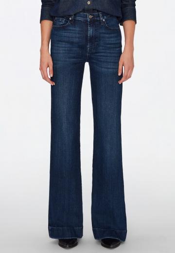 Клешеные джинсы