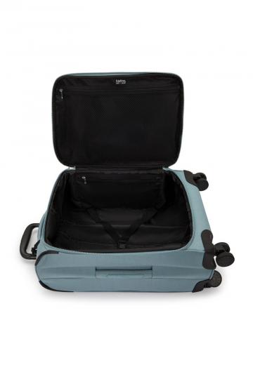 Чемодан на колесах