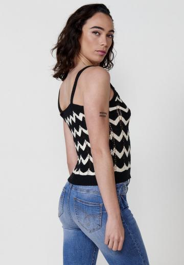 Топ на бретельках