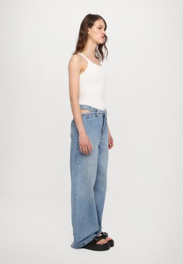 Джинсы бойфренда