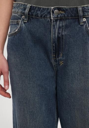 Джинсы бойфренда