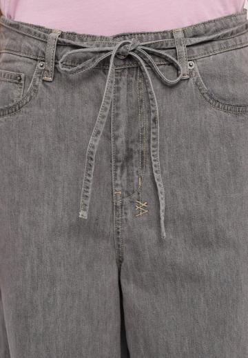 Джинсы бойфренда