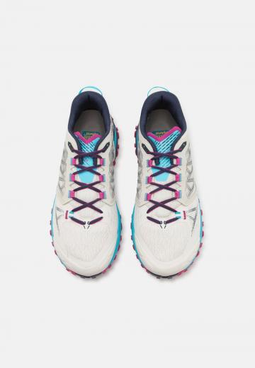 Походная обувь