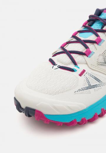 Походная обувь