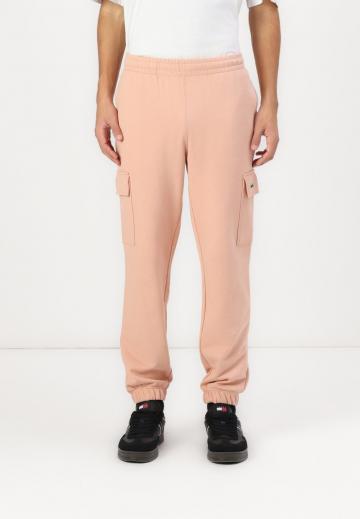 Брюки с накладными карманами