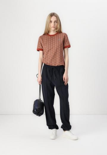 Спортивные штаны