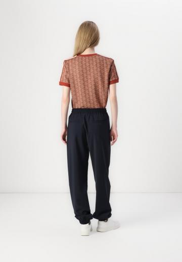 Спортивные штаны