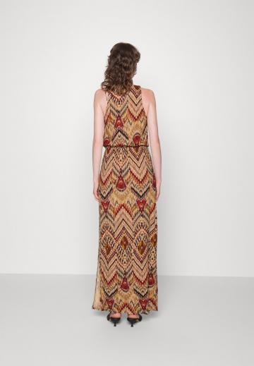 Платье макси