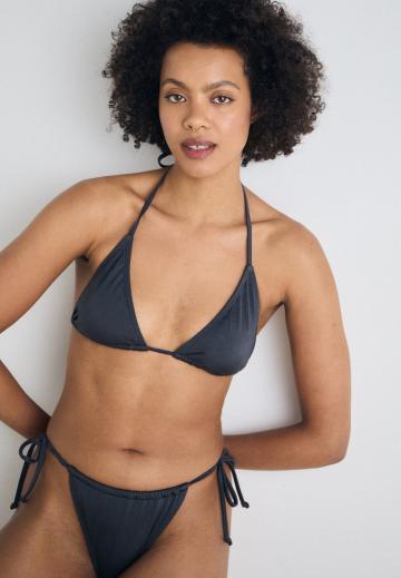 Низ от бикини