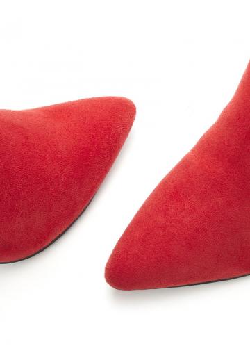 Полусапожки на высоком каблуке