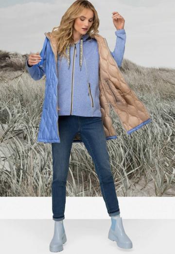 Длинный жилет