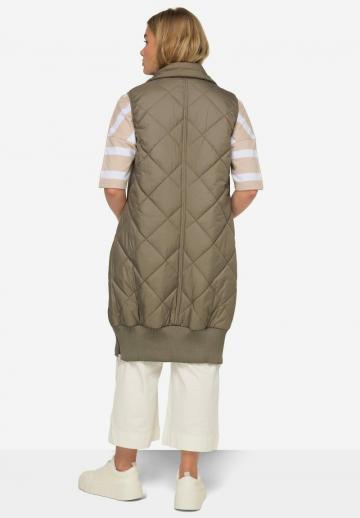 Стеганый жилет