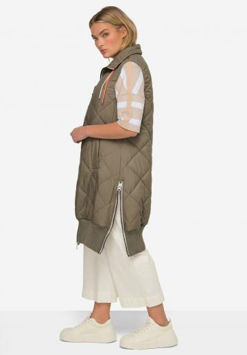 Стеганый жилет