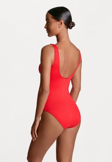 Слитный купальник