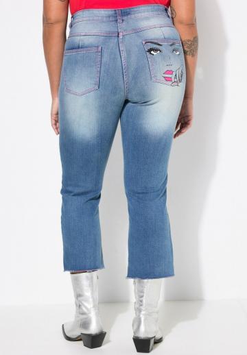 Короткие джинсы