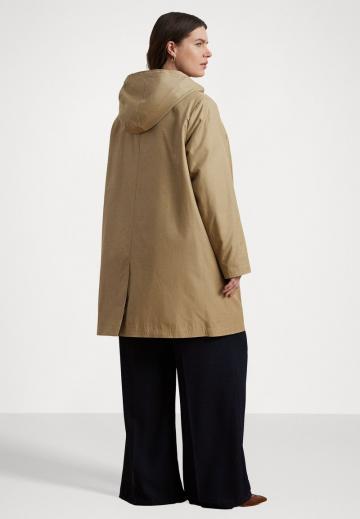 Шерстяное пальто