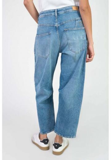 Свободные джинсы