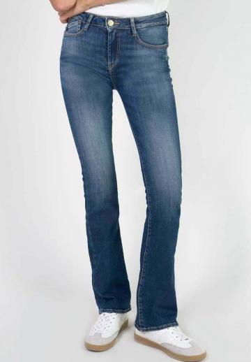 Клешеные брюки