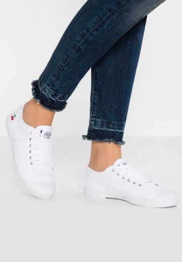 Спортивные балетки