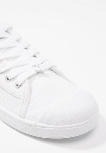 Спортивные балетки