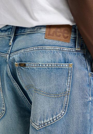 Свободные джинсы
