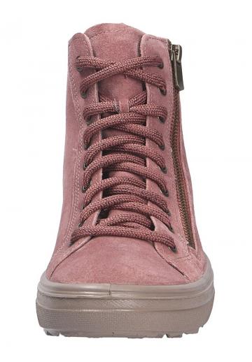 Зимние ботинки