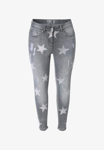 Короткие джинсы