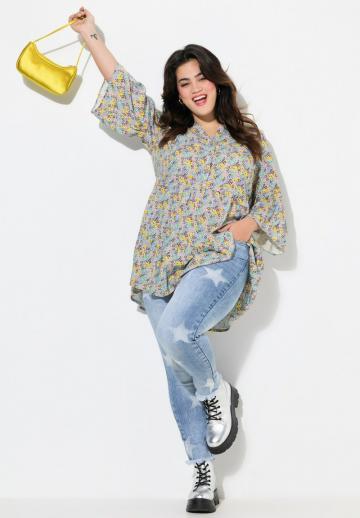 Короткие джинсы