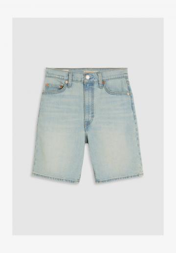 Джинсовые шорты