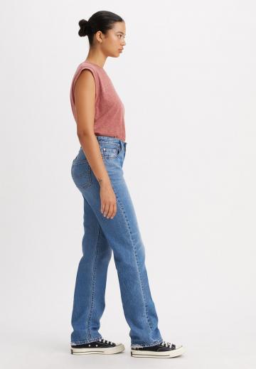 Прямые джинсы