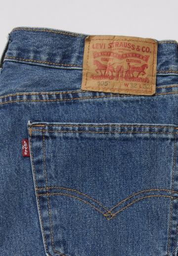 Прямые джинсы