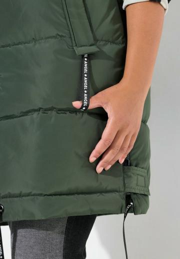 Длинный жилет