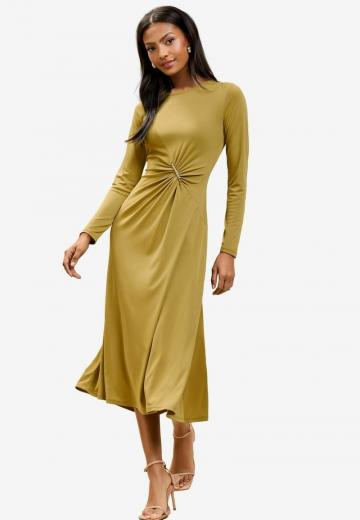 Платье футляр