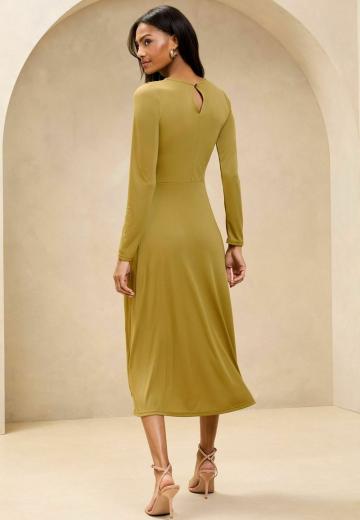 Платье футляр