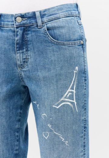 Короткие джинсы