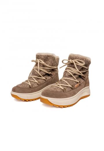 Зимние ботинки