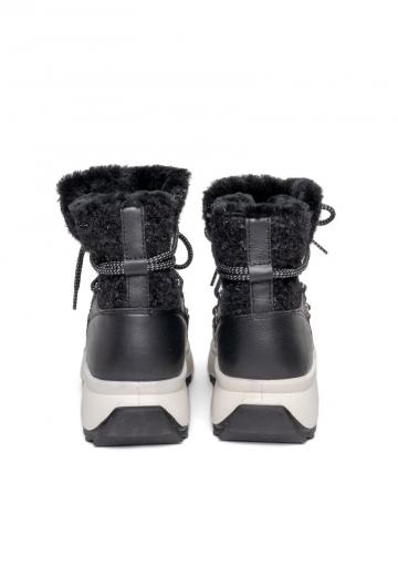 Зимние ботинки