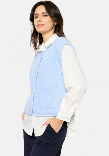 Джинсовая жилетка