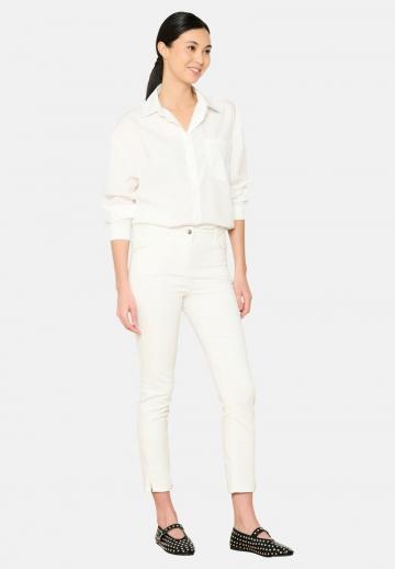 Короткие джинсы